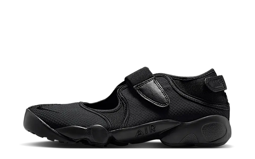 Nike Air Rift Breathe Triple Black: estilo minimalista y máxima comodidad