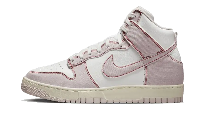 Nike Dunk High 1985 Barely Rose Denim: Der rosafarbene Akzent, den dein Outfit braucht