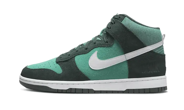 Nike Dunk High Retro SE Athletic Club: High retro sneakers with urban style
