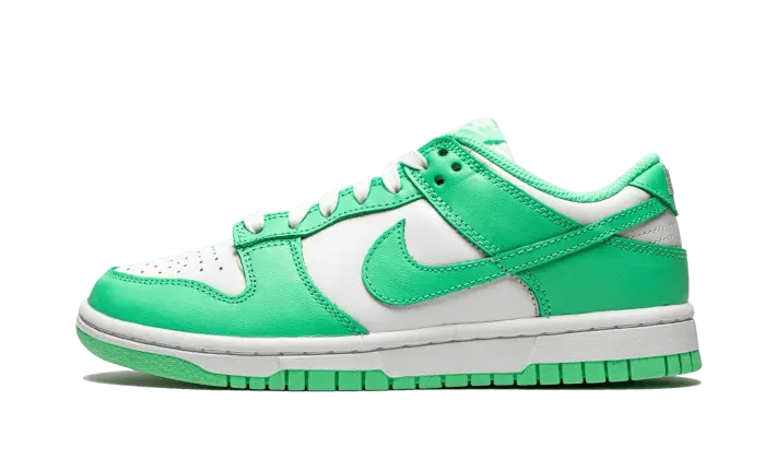 Nike Dunk Low Green Glow: Straal in de nacht met stedelijke stijl