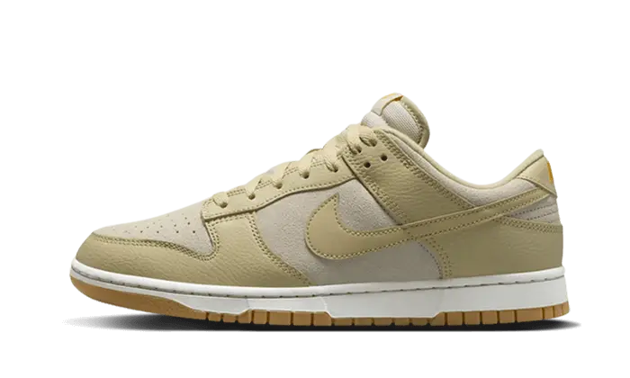 Nike Dunk Low Camoscio Caqui Gomma: Il classico in camoscio caqui di cui hai bisogno