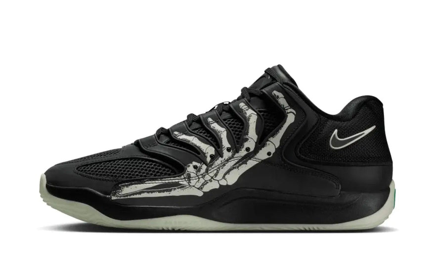 Nike KD 18 Halloween — Basketballschuhe mit festlichem Stil und Reaktionsfreudigkeit