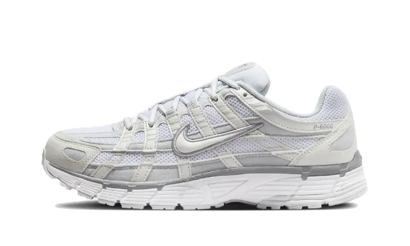 Nike P-6000 Summit White Pure Platinum — Style rétro avec confort moderne