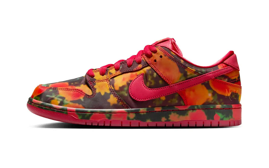 Nike SB Dunk Low The Wizard of Oz Poppy Field: Mohnblumen, Skateboard und Sammlerstil