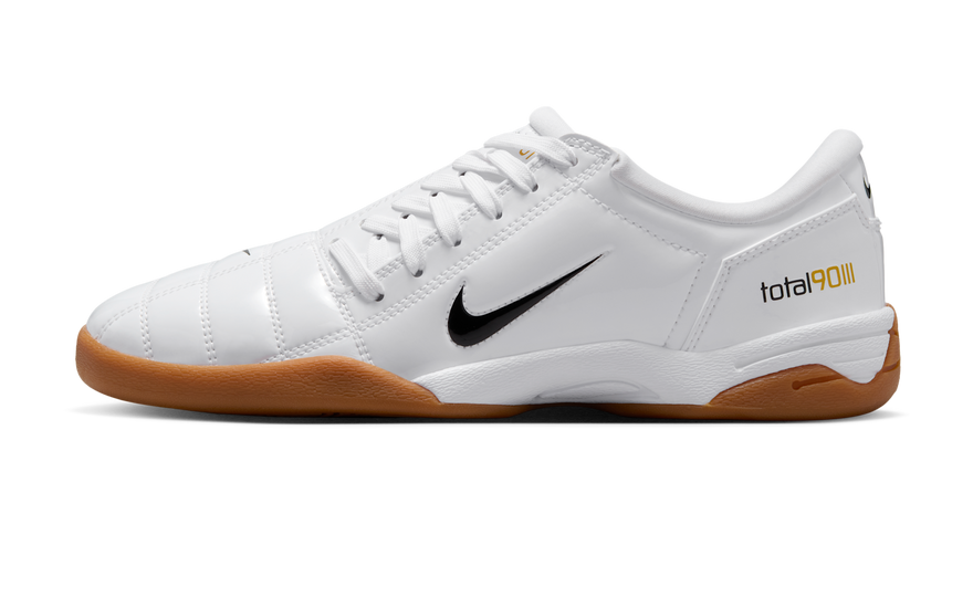 Nike Total 90 3 Patent White Black: el clásico retro que triunfa en el street style