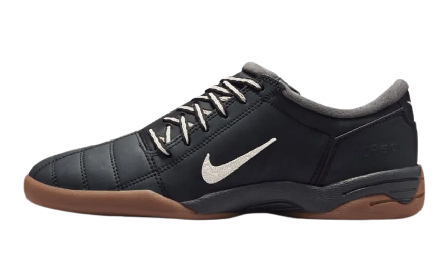 Nike Total 90 3 SP Black Gum — Miejski styl i wydajność na boisku