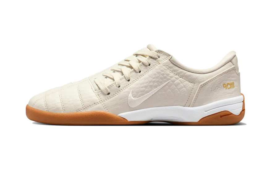 Nike Total 90 Light Bone Sail Gum (Women's): la T90 más fácil de llevar del 2026