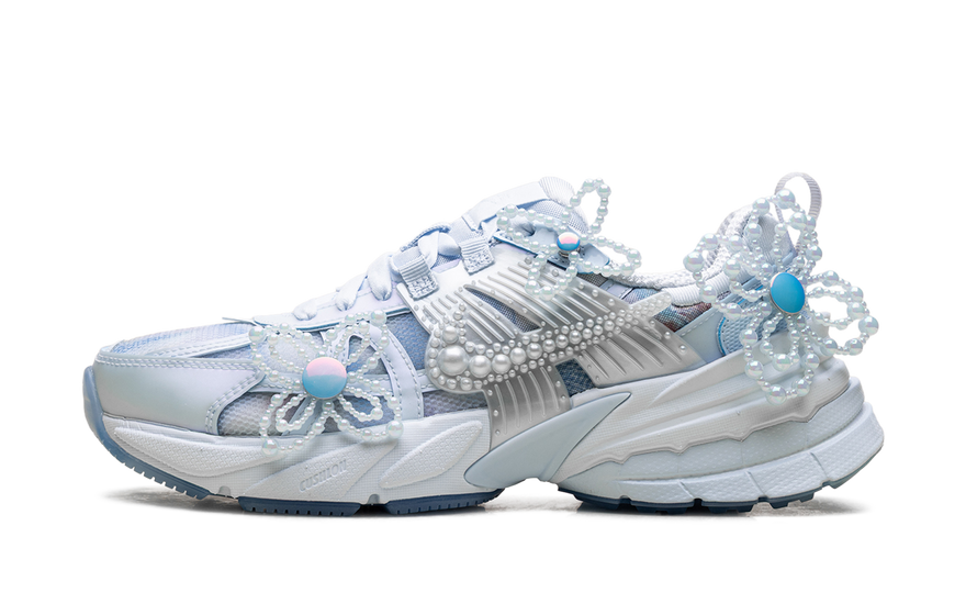 Nike V2K Run Susan Fang Artist Collection: la sneaker con perlas y flores 3D que arrasa en 2026