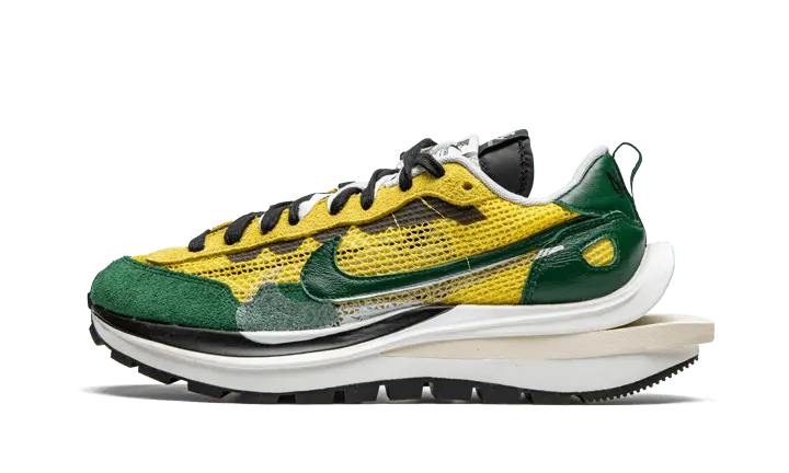Nike Vaporwaffle Sacai Tour Yellow Stadium Green — The hybrid that redefines sneakers