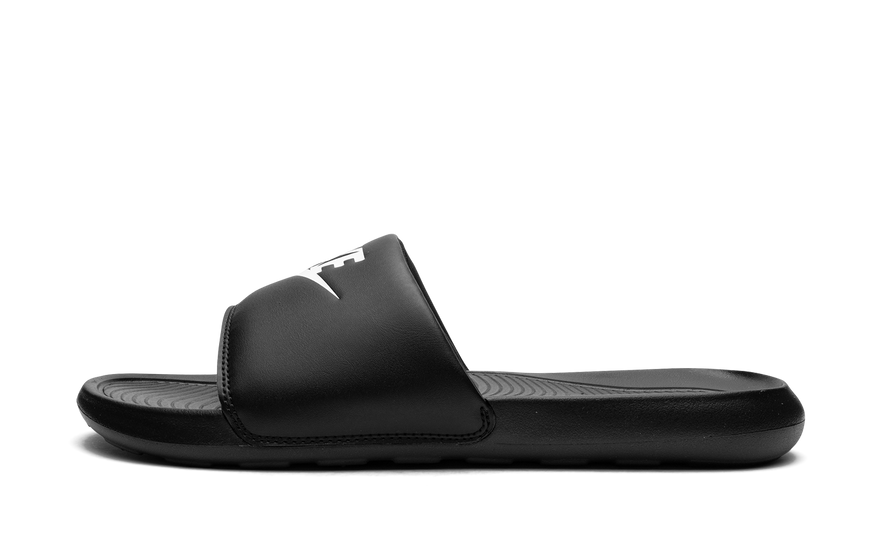 Nike Victori One Slide Black White: la chancla que no te vas a quitar en todo el verano