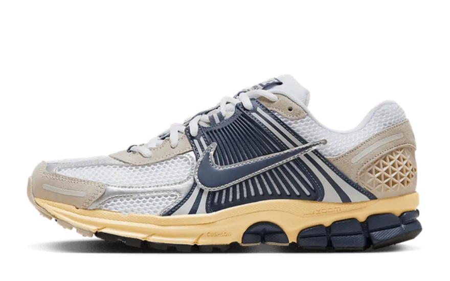 Nike Zoom Vomero 5 Thunder Blue Cream: stile e ammortizzazione ad ogni passo