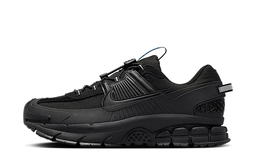 Nike Zoom Vomero Roam Triple Black: confort urbano y amortiguación Zoom Air