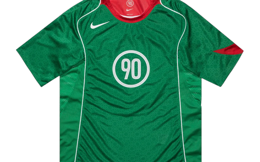 Nike x Total 90 Dri-Fit Soccer Jersey Classic Green: la camiseta retro que se ha colado en el streetwear de 2026