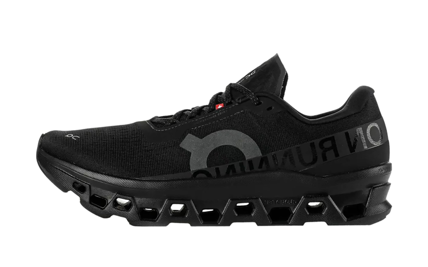 On Running Cloudmonster 1 Black: la silueta más maximalista de On en negro total