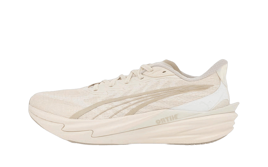 Puma Deviate Nitro 4 Alpine Snow Warm White: la supertrainer con placa que arrasa en 2026