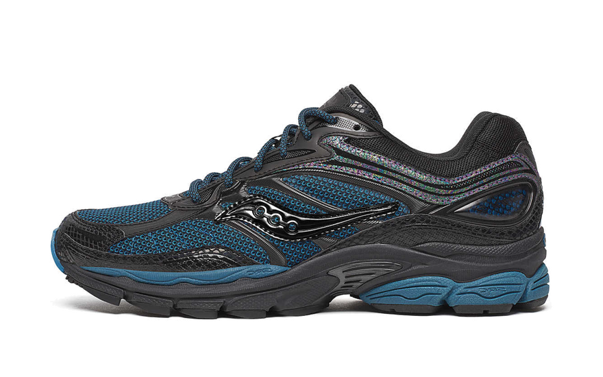 Saucony ProGrid Omni 9 Glowaconstrictor Black: la snake sneaker que domina el armario en 2026