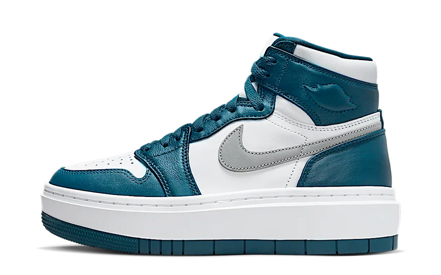 Air Jordan 1 Elevate High French Blue: Eleva tu estilo urbano con plataforma