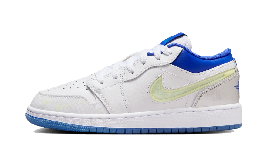 Air Jordan 1 Low The Sky Is Not The Limit: la low-top con detalles glow que se ve mejor de noche