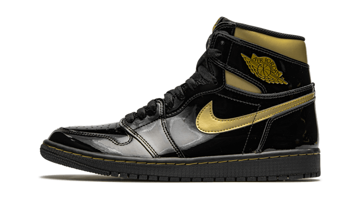 Air Jordan 1 Retro High Black Metallic Gold (2020) — Deep black and golden touch that transforms your look