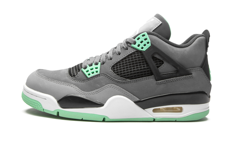 Air Jordan 4 Retro Green Glow: the neon touch your urban outfit needs