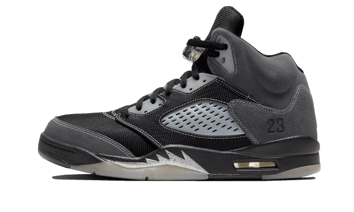 Air Jordan 5 Retro Anthracite: clasicul întunecat care îți transformă ținuta