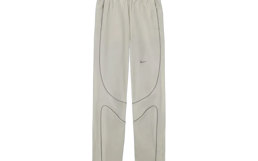 Corteiz x Nike NRG Pant Off White — The essential technical pants for your urban style