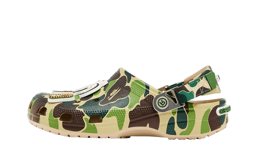 Crocs Classic Clog A Bathing Ape ABC Camo Green — lo zoccolo urbano che detta tendenza