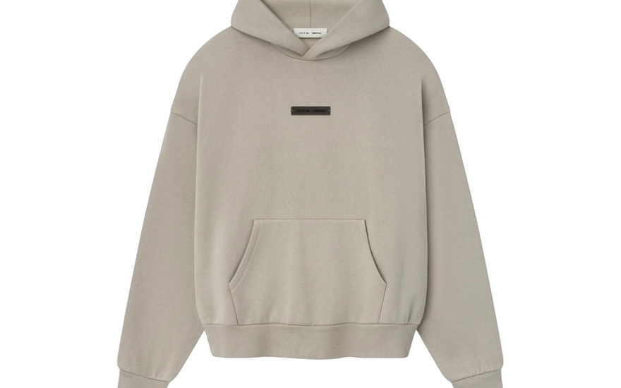 Fear of God Essentials Fleece Hoodie Timber: la sudadera oversized que transforma tu streetwear