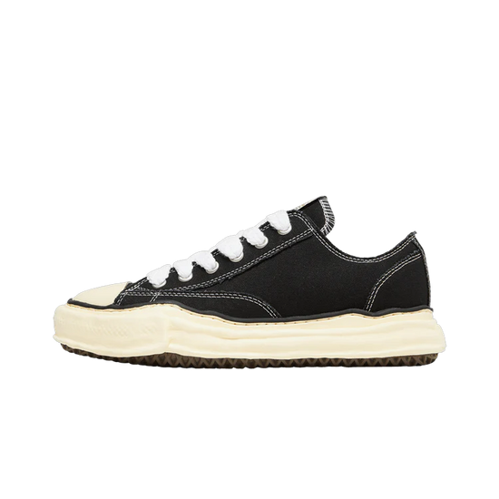 Maison Mihara Yasuhiro Peterson OG Sole Canvas Low Black White — La zapatilla que redefine el streetwear