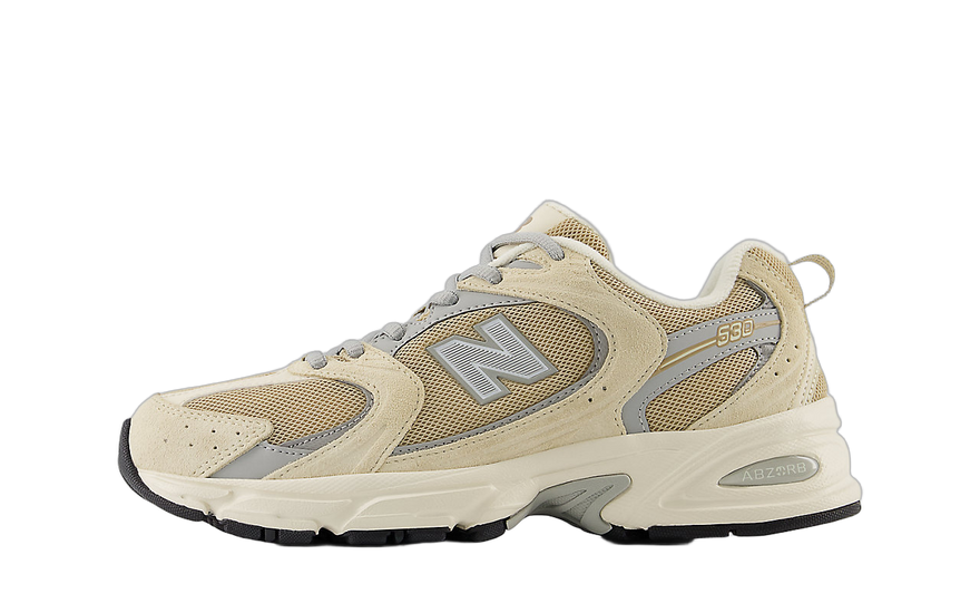 New Balance 530 Beige Sand : la chaussure rétro neutre qui rehaussera votre tenue