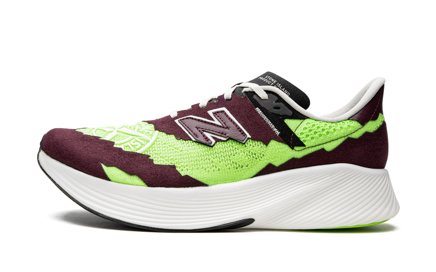 New Balance FuelCell RC Elite v2 SI Stone Island TDS Green: Potencia y estilo urbano para correr