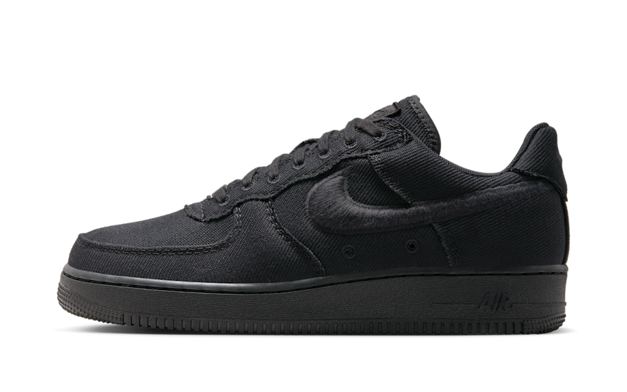 Nike Air Force 1 Low Triple Black Canvas: De zwarte basis die je stadsstijl herdefinieert