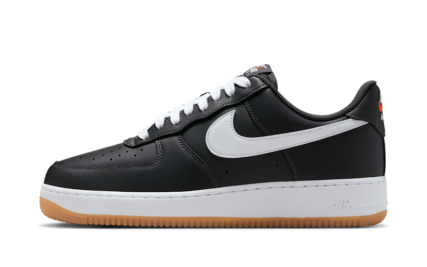 Nike Air Force 1 Low '07 LV8 Anthracite Gum — El clásico antracita con suela gum que todo armario necesita