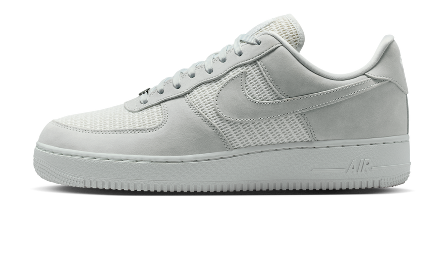 Nike Air Force 1 Low '07 LV8 Off White Summit White — Urban minimalism and all-day comfort
