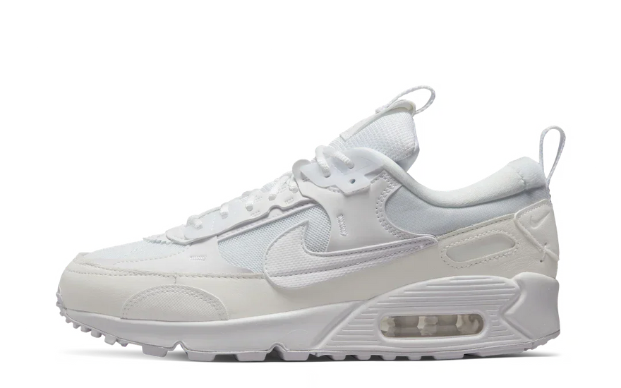 Nike Air Max 90 Futura Triple White: Das reine Weiß, das jeder Kleiderschrank braucht