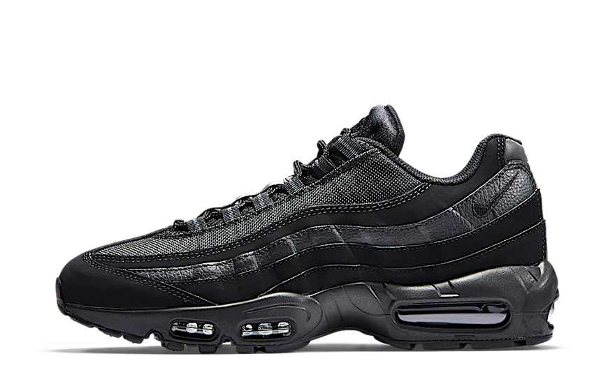 Nike Air Max 95 Triple Black: the triple black that transforms your urban style
