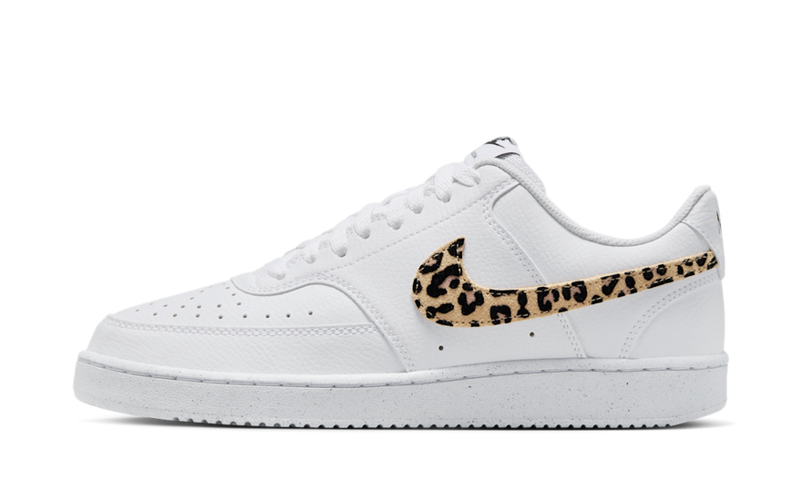 Nike Court Vision Low SE White Leopard Swoosh — Clásico urbano con estampado leopardo