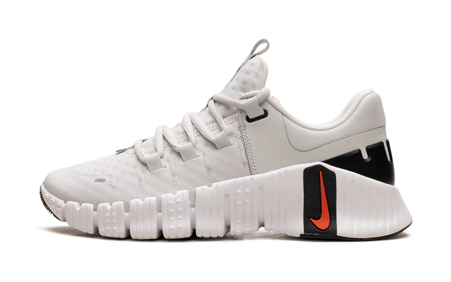 Nike Free Metcon 5 Photon Dust: Estabilidad y libertad para tu entrenamiento