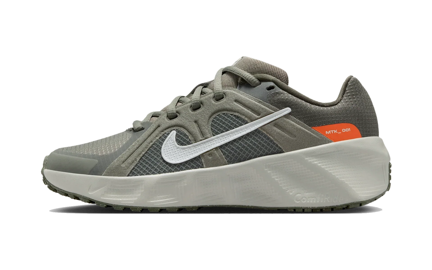 Nike Metro Tek Light Army Twilight Marsh: la zapatilla técnica que aguanta la ciudad entera