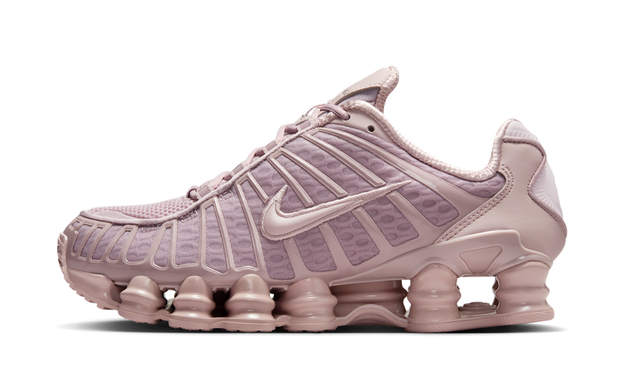 Nike Shox TL Particle Rose: Retro rosa con amortiguación Shox y estilo urbano