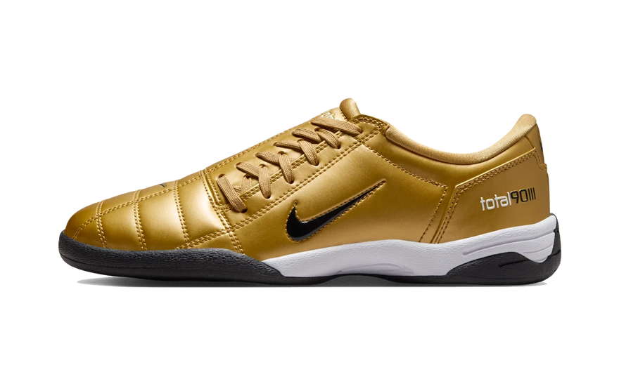 Nike Total 90 3 Metallic Gold Black (Women's): el archivo de 2004 en clave dorada