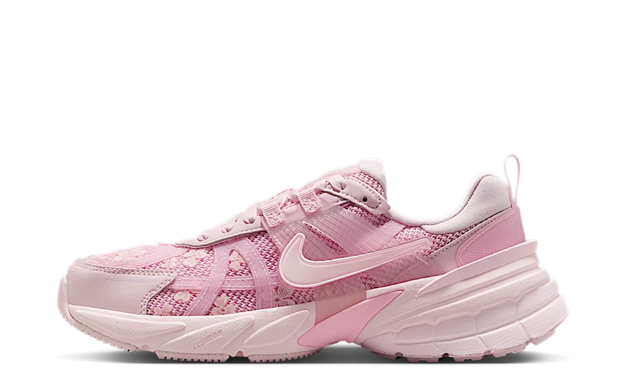 Nike V2K Run Pink Foam Arctic Pink: la sabatilla de running 2000 que necessites