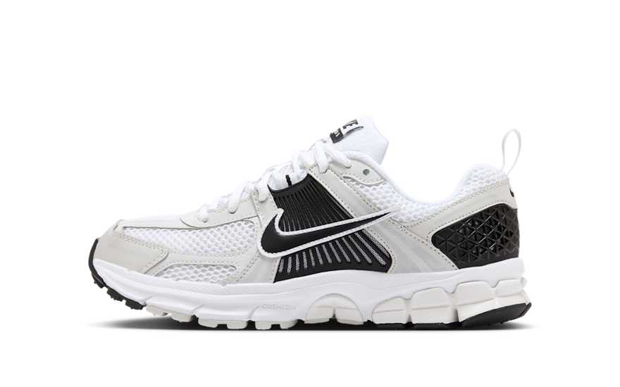 Nike Zoom Vomero 5 Metallic Platinum Black: amortiguacion reactiva y estilo urbano