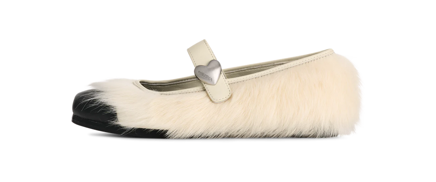 UGG Mary Jane AMBUSH White — Mary Jane blanca con plataforma y confort urbano