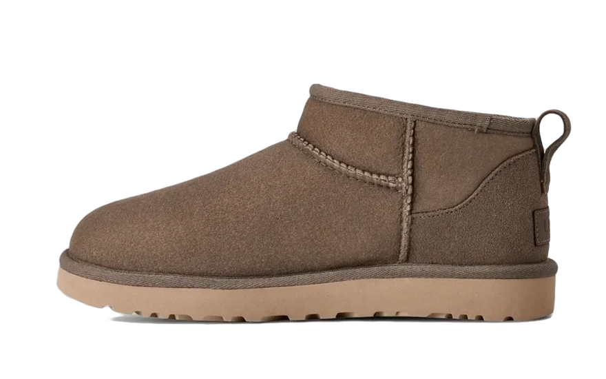 UGG Classic Ultra Mini Boot Dried Oregano: el verde oliva apagado que se lleva todo el otoño