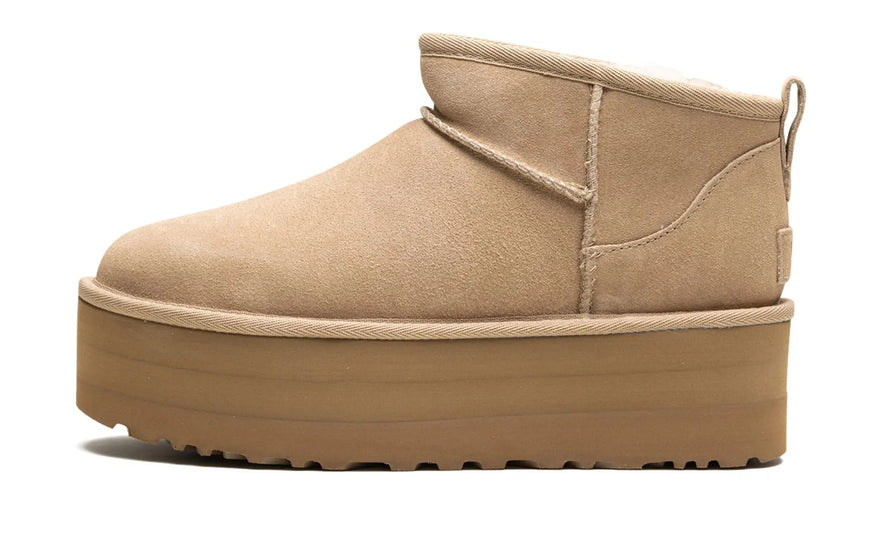 UGG Classic Ultra Mini Μποτάκι με Πλατφόρμα — Πλατφόρμα, ζεστασιά και μινιμαλιστικό στυλ