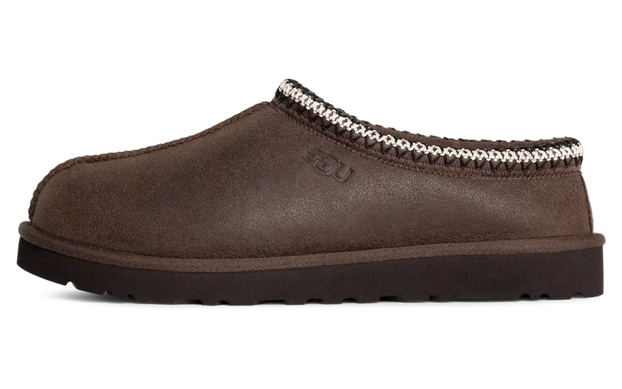 UGG Tasman Distressed Slipper Burnt Cedar: Slip-on slippers with natural wool and vintage style