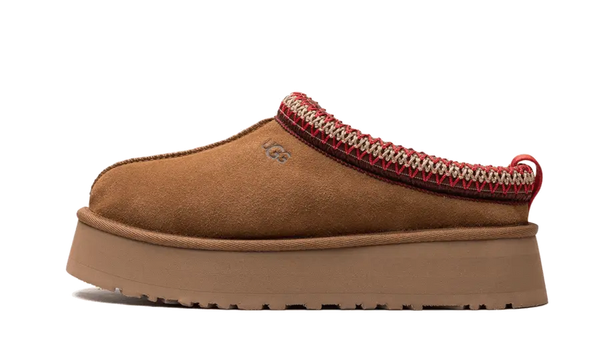 UGG Tazz Papucs Gesztenyebarna: a luxus papucs, amit szívesen viselnél otthonon kívül is