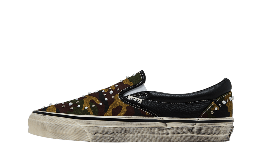 Vans LX Classic Slip-On 98 Pearlized Pack Camo Black: el Slip-On perlado que reinventa tu estilo urbano