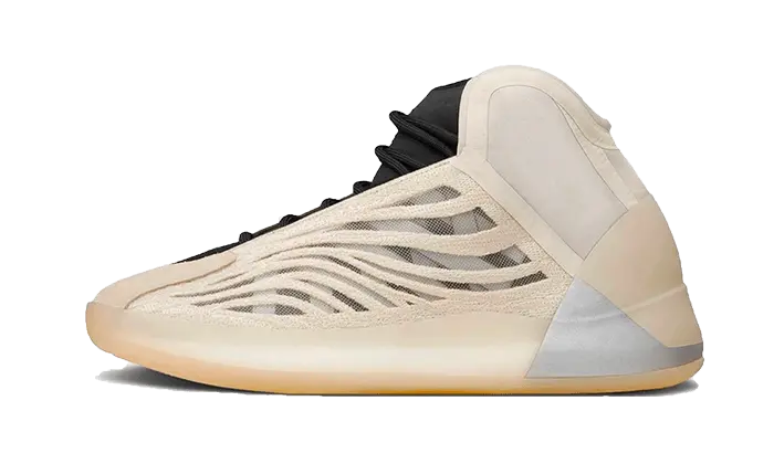 Yeezy QNTM Mist Slate: odrazový styl a městské pohodlí
